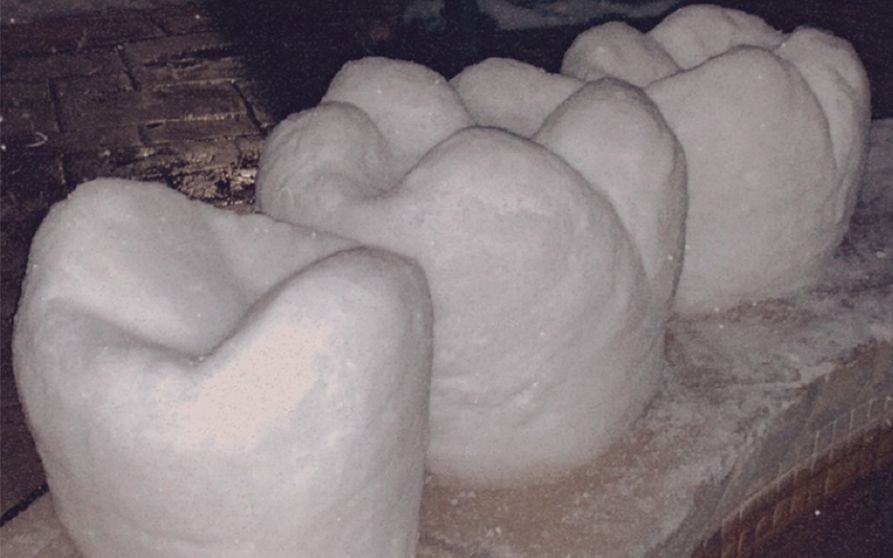Image of teeth made from fallen snow
