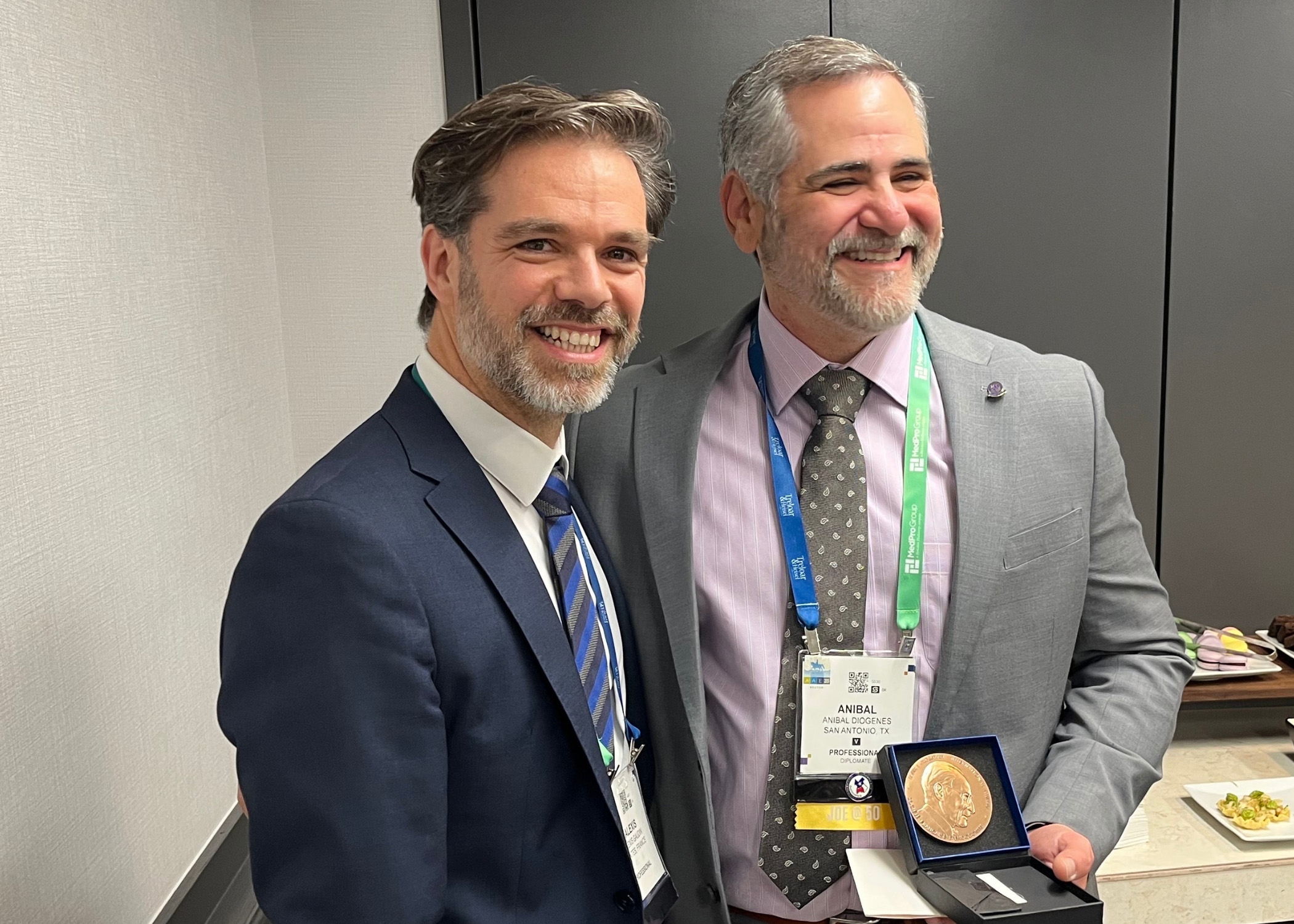 Anibal Diogenes, DDS, PhD, honored with dual awards for excellence in endodontics